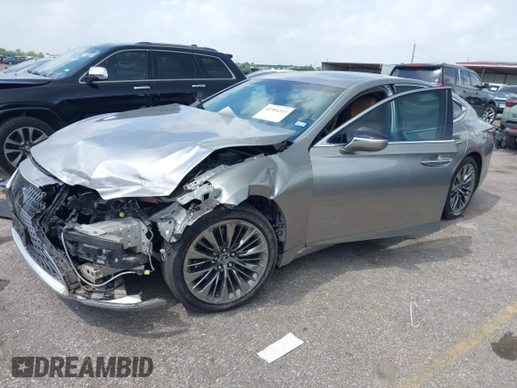2021 Lexus LS 500 with VIN JTHD51FFXM5015102, listed as a IAAI auction lot 42504243 with 46,782 mi miles and . Bid and sale history available at DreamBid. Image 2.
