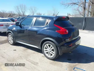 2013 Nissan Juke NISMO with VIN JN8AF5MV8DT205886, listed as a IAAI auction lot 41854784 with 173,627 mi miles. Bid and sale history available at carsss.com. Image 3.