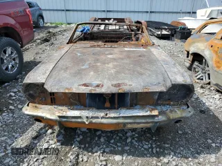 1965 Ford Mustang z VIN 5F08A751242, wystawiony jako Copart lot #52938995 z przebiegiem Nie podano mil oraz Szkody całkowita. Historia ofert i sprzedaży dostępna na DreamBid. Obrazek 5.
