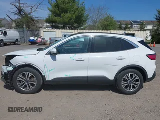 2021 Ford Escape SEL с VIN 1FMCU9H92MUA07776, выставлен на аукционе IAAI как лот 42049819 с пробегом 118 717 миль миль и . История ставок и продаж доступна на DreamBid. Изображение 15.