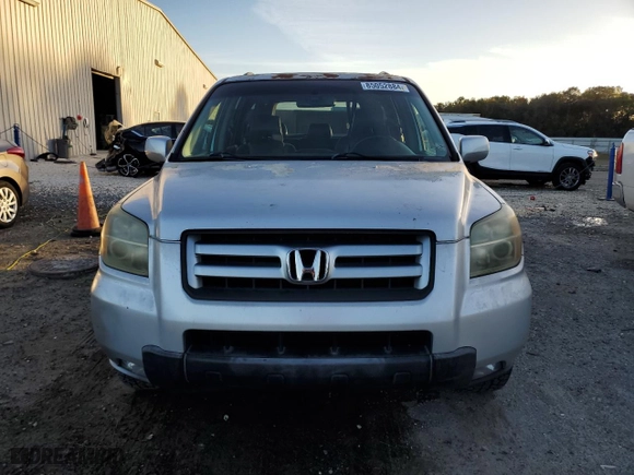 2006 Honda Pilot EX-L with RES with VIN 5FNYF28626B016877, listed as a Copart auction lot 85052884 with 201,001 mi miles and Salvage Title. Bid and sale history available at carsss.com. Image 5.