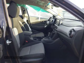 2021 Hyundai Kona SEL with VIN KM8K22AA3MU747284, listed as a IAAI auction lot 41609261 with 82,778 mi miles. Bid and sale history available at carsss.com. Image 5.