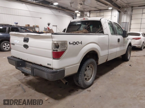 2010 Ford F-150 XL with VIN 1FTFX1EV3AKE35133, listed as a IAAI auction lot 41388457 with 275,660 mi miles and . Bid and sale history available at DreamBid. Image 4.