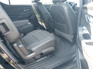 2020 Chevrolet Traverse LT with VIN 1GNERHKW7LJ323401, listed as a IAAI auction lot 41781030 with 25,189 mi miles and . Bid and sale history available at DreamBid. Image 8.