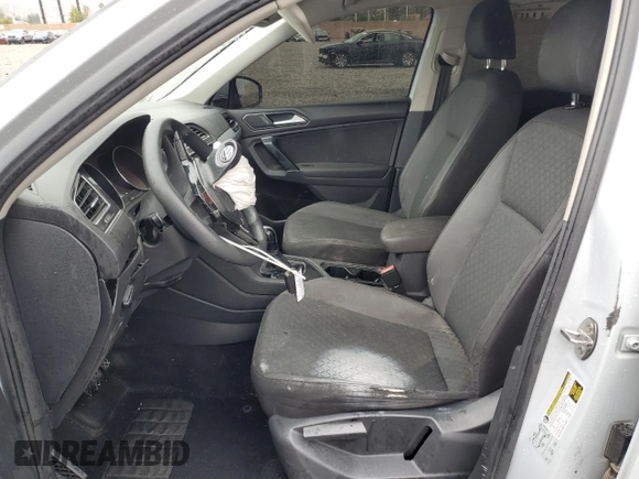 2018 Volkswagen Tiguan S with VIN 3VV1B7AXXJM067370, listed as a Copart auction lot 53645945 with 143,137 mi miles and Salvage title. Bid and sale history available at DreamBid. Image 7.