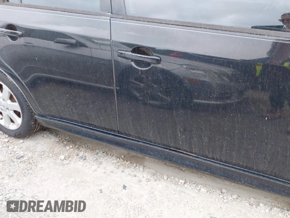 2010 Nissan Sentra SR with VIN 3N1AB6APXAL686441, listed as a IAAI auction lot 42127656 with 171,120 mi miles and . Bid and sale history available at DreamBid. Image 12.