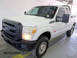 2013 Ford F-250 XL with VIN 1FT7X2B65DEB05150, listed as a IAAI auction lot 42832842 with 271,344 mi miles and . Bid and sale history available at DreamBid. Image 7.