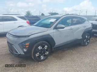 2024 Hyundai Kona SEL с VIN KM8HB3AB3RU168294, выставлен на аукционе IAAI как лот 42461624 с пробегом 15 668 миль миль и . История ставок и продаж доступна на DreamBid. Изображение 2.