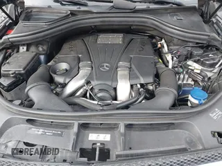 2015 Mercedes-Benz GL-Class GL 550 with VIN 4JGDF7DE0FA444489, listed as a IAAI auction lot 41716467 with 117,452 mi miles. Bid and sale history available at carsss.com. Image 10.