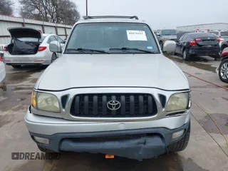 2002 Toyota Tacoma PreRunner with VIN 5TEGN92N42Z888865, listed as a IAAI auction lot 41674113 with 229,651 mi miles and . Bid and sale history available at DreamBid. Image 6.