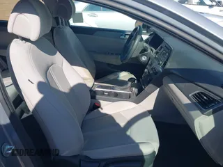 2015 Hyundai Sonata SE with VIN 5NPE24AF0FH182997, listed as a IAAI auction lot 42014095 with 80,109 mi miles and . Bid and sale history available at DreamBid. Image 5.