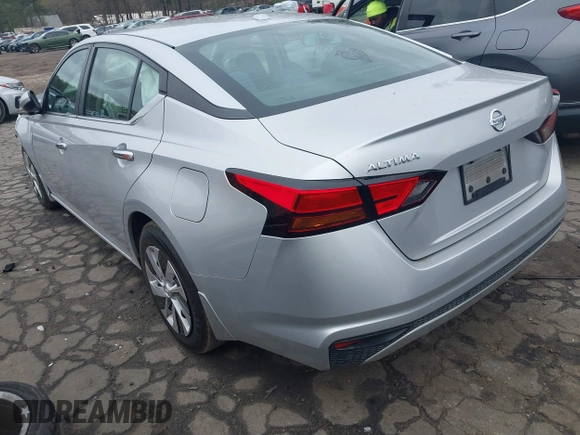 2019 Nissan Altima S with VIN 1N4BL4BV0KC254007, listed as a IAAI auction lot 41863675 with 58,828 mi miles and . Bid and sale history available at DreamBid. Image 3.