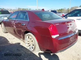 2019 Chrysler 300 Limited with VIN 2C3CCAEG7KH534180, listed as a IAAI auction lot 41898298 with 71,665 mi miles and . Bid and sale history available at DreamBid. Image 3.