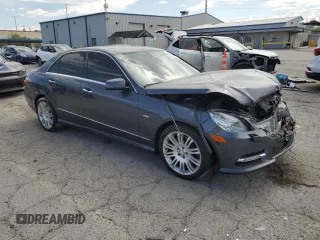 2012 Mercedes-Benz E 350 Luxury с VIN WDDHF5KB7CA630468, выставлен на аукционе Copart как лот 59921575 с пробегом 122 425 миль миль и Списание • Salvage title. История ставок и продаж доступна на DreamBid. Изображение 4.