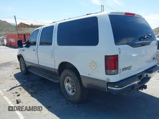 2001 Ford Excursion XLT with VIN 1FMSU41F81ED57806, listed as a IAAI auction lot 42016944 with 265,643 mi miles and . Bid and sale history available at DreamBid. Image 3.