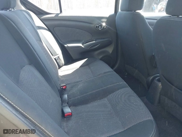 2015 Nissan Versa S Plus with VIN 3N1CN7AP9FL885459, listed as a IAAI auction lot 41863396 with 132,021 mi miles. Bid and sale history available at carsss.com. Image 8.