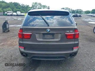 2012 BMW X5 35i with VIN 5UXZV4C59CL766849, listed as a IAAI auction lot 42749836 with 179,273 mi miles and . Bid and sale history available at DreamBid. Image 16.
