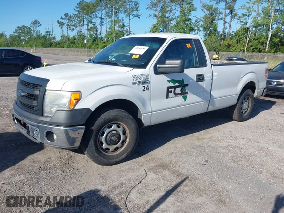 2013 Ford F-150 XL z VIN 1FTMF1CM8DKD45632, wystawiony jako IAAI lot #42644086 z przebiegiem 192 267 mil mil oraz . Historia ofert i sprzedaży dostępna na DreamBid. Obrazek 2.