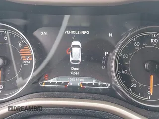 2017 Jeep Cherokee Limited with VIN 1C4PJLDB5HW516775, listed as a IAAI auction lot 41798412 with 106,186 mi miles. Bid and sale history available at carsss.com. Image 16.