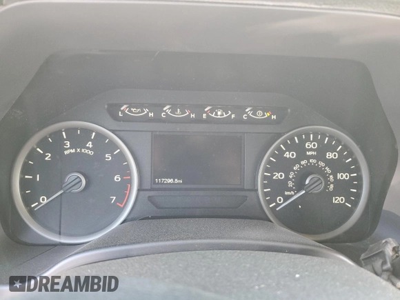 2019 Ford F-150 XL with VIN 1FTEW1E57KKE02961, listed as a Copart auction lot 52257105 with 117,296 mi miles and Salvage Title. Bid and sale history available at carsss.com. Image 9.
