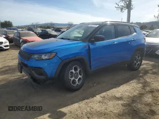 2022 Jeep Compass Trailhawk with VIN 3C4NJDDB1NT226032, listed as a Copart auction lot 50237725 with 44,805 mi miles and Salvage title. Bid and sale history available at DreamBid. Image 1.