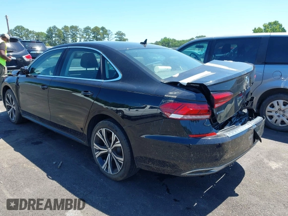 2021 Volkswagen Passat SE z VIN 1VWSA7A30MC003988, wystawiony jako IAAI lot #42238431 z przebiegiem 43 208 mil mil oraz . Historia ofert i sprzedaży dostępna na DreamBid. Obrazek 3.