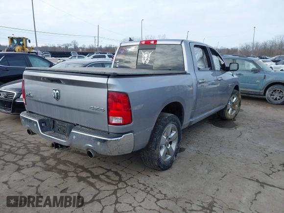 2019 Ram 1500 Big Horn z VIN 1C6RR7LT7KS689674, wystawiony jako IAAI lot #41632551 z przebiegiem 128 183 mil mil oraz . Historia ofert i sprzedaży dostępna na DreamBid. Obrazek 4.