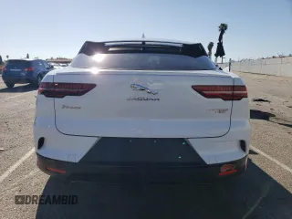 2019 Jaguar I-Pace SE z VIN SADHC2S18K1F73762, wystawiony jako Copart lot #49235464 z przebiegiem 43 376 mil mil oraz . Historia ofert i sprzedaży dostępna na DreamBid. Obrazek 6.