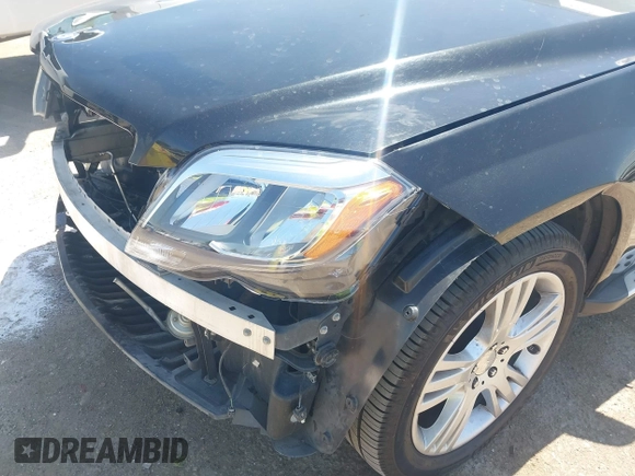 2013 Mercedes-Benz GLK with VIN WDCGG8JBXDG051067, listed as a IAAI auction lot 42107151 with 123,576 mi miles. Bid and sale history available at carsss.com. Image 19.