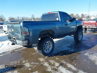 2012 Chevrolet Silverado 1500 LT with VIN 1GCNKSE02CZ306492, listed as a IAAI auction lot 41348986 with 129,750 mi miles. Bid and sale history available at carsss.com. Image 4.