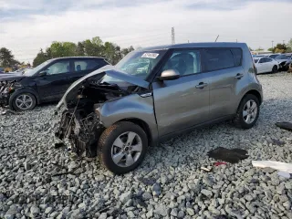 2019 Kia Soul z VIN KNDJN2A22K7637757, wystawiony jako Copart lot #52744765 z przebiegiem Nie podano mil oraz Czysty tytuł • Clean title. Historia ofert i sprzedaży dostępna na DreamBid. Obrazek 1.
