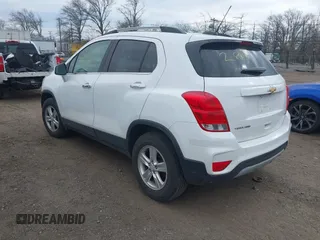 2018 Chevrolet Trax LT with VIN KL7CJPSB7JB714941, listed as a IAAI auction lot 41852865 with 112,606 mi miles. Bid and sale history available at carsss.com. Image 3.