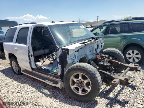 2004 GMC Yukon Denali with VIN 1GKEK63U64J170918, listed as a Copart auction lot 76378334 with 0 mi miles and Salvage Title. Bid and sale history available at carsss.com. Image 4.