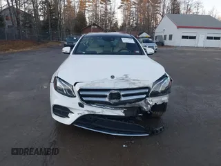 2019 Mercedes-Benz E-Class E 300 with VIN WDDZF4KB2KA609220, listed as a IAAI auction lot 41172669 with 49,607 mi miles. Bid and sale history available at carsss.com. Image 11.