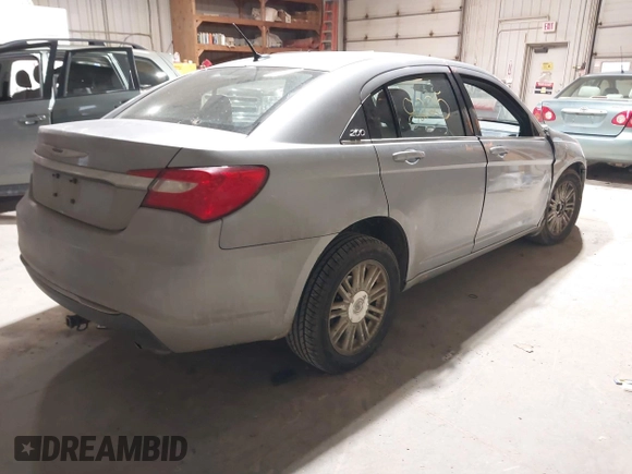 2013 Chrysler 200 LX with VIN 1C3CCBAG0DN737577, listed as a IAAI auction lot 41678225 with 165,186 mi miles. Bid and sale history available at carsss.com. Image 4.