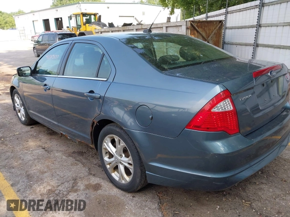 2012 Ford Fusion SE with VIN 3FAHP0HA5CR263705, listed as a IAAI auction lot 42583137 with 184,407 mi miles and . Bid and sale history available at DreamBid. Image 3.