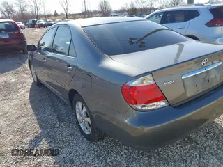 2005 Toyota Camry LE with VIN 4T1BF32K55U614352, listed as a IAAI auction lot 41937831 with 217,425 mi miles and . Bid and sale history available at DreamBid. Image 3.