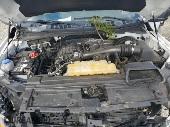 2018 Ford F-150 XL with VIN 1FTEW1CB8JFC30701, listed as a Copart auction lot 43772675 with 109,440 mi miles and Salvage Title. Bid and sale history available at carsss.com. Image 11.