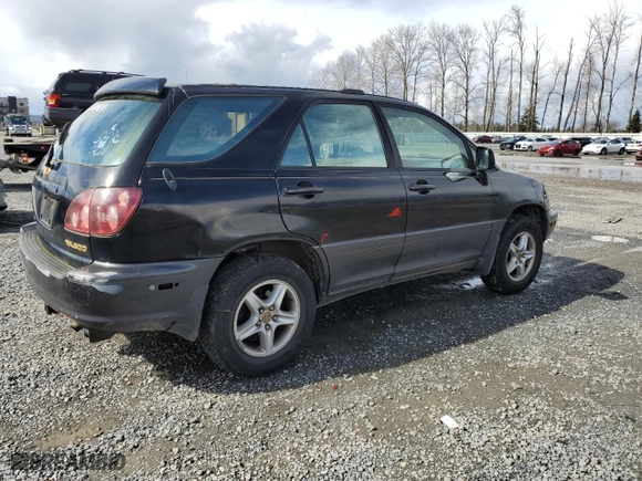 1999 Lexus RX 300 Luxury SUV with VIN JT6HF10U6X0018207, listed as a Copart auction lot 49269055 with NaN miles and Clean Title. Bid and sale history available at carsss.com. Image 3.