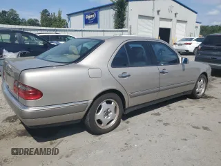 1997 Mercedes-Benz E 320 with VIN WDBJF72F0VA262484, listed as a Copart auction lot 54346945 with 145,352 mi miles and Salvage Title. Bid and sale history available at DreamBid. Image 3.