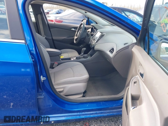 2017 Chevrolet Cruze LT with VIN 1G1BE5SM2H7112480, listed as a IAAI auction lot 41989902 with 76,524 mi miles and . Bid and sale history available at DreamBid. Image 5.
