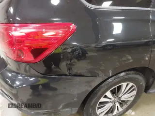 2017 Nissan Pathfinder SL with VIN 5N1DR2MM5HC636032, listed as a IAAI auction lot 41403929 with 160,232 mi miles. Bid and sale history available at carsss.com. Image 6.