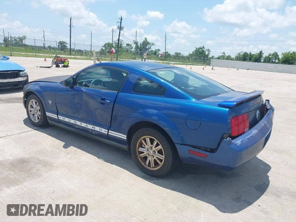 2009 Ford Mustang с VIN 1ZVHT80N595126582, выставлен на аукционе IAAI как лот 42414209 с пробегом 142 002 миль миль и . История ставок и продаж доступна на DreamBid. Изображение 3.