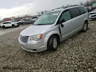2010 Chrysler Town & Country Touring with VIN 2A4RR5D13AR458243, listed as a Copart auction lot 50969595 with 227,223 mi miles and Salvage Title. Bid and sale history available at carsss.com. Image 12.