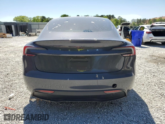 2024 Tesla Model 3 z VIN 5YJ3E1EA1RF834301, wystawiony jako Copart lot #53305255 z przebiegiem 11 096 mil mil oraz Szkody całkowita. Historia ofert i sprzedaży dostępna na DreamBid. Obrazek 6.