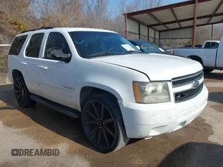 2009 Chevrolet Tahoe 2LT z VIN 1GNFK23089R236584, wystawiony jako IAAI lot #41519062 z przebiegiem 218 310 mil mil oraz . Historia ofert i sprzedaży dostępna na DreamBid. Obrazek 1.