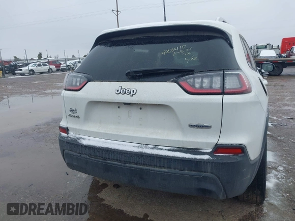 2021 Jeep Cherokee Latitude z VIN 1C4PJMCB8MD125181, wystawiony jako IAAI lot #41273576 z przebiegiem 47 550 mil mil oraz . Historia ofert i sprzedaży dostępna na DreamBid. Obrazek 16.