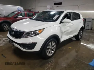 2016 Kia Sportage LX with VIN KNDPBCAC7G7848784, listed as a Copart auction lot 87183724 with 115,396 mi miles and Salvage Title. Bid and sale history available at carsss.com. Image 1.