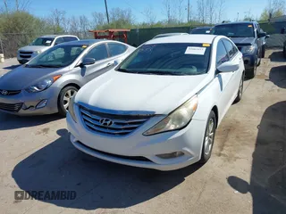 2013 Hyundai Sonata GLS with VIN 5NPEB4AC1DH742870, listed as a IAAI auction lot 42082853 with 145,078 mi miles and . Bid and sale history available at carsss.com. Image 6.