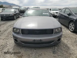 2006 Ford Mustang GT Deluxe with VIN 1ZVFT82H065218192, listed as a Copart auction lot 61077375 with 172,555 mi miles and Salvage title. Bid and sale history available at DreamBid. Image 5.